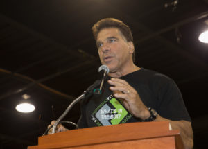 ROSEMONT, IL - AUGUST 18: Lou Ferrigno speaks at Wizard World Chicago Heroes Honoring Heroes Event on August 18, 2016 in Rosemont, Illinois. (Photo by Tasos Katopodis/Getty Images for Wizard World)